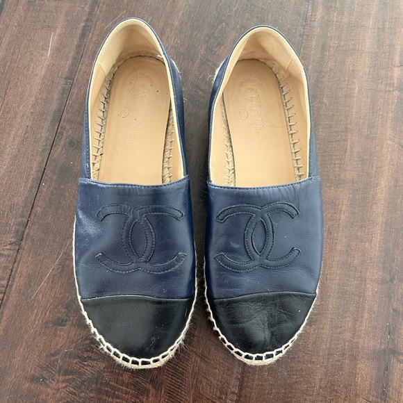 Chanel Espadrilles Navy and Black size 37-Like New Condition - Picture 2 of 4